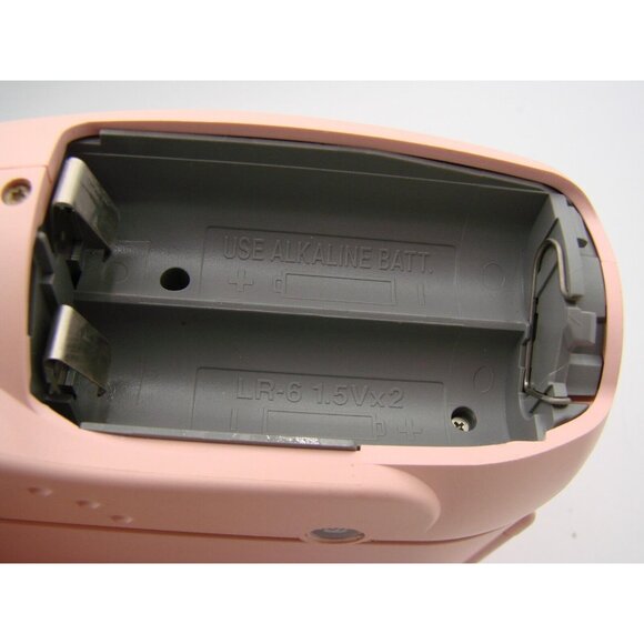 Fujifilm Instax Mini 8 Camera Pink with Camera Bag Untested Powers On Travel - Picture 13 of 14